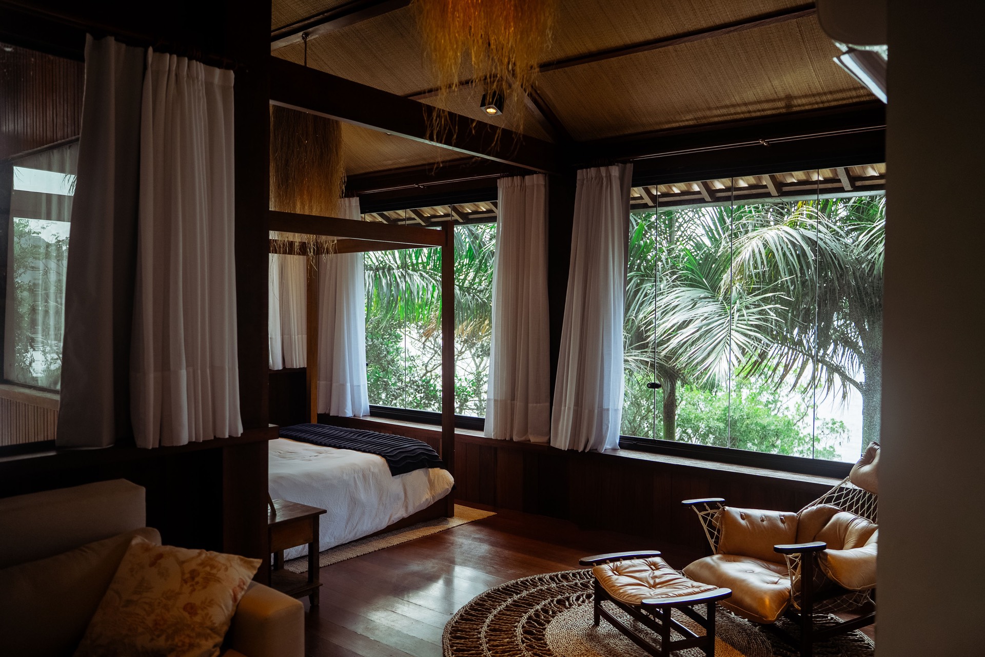 Imagem 21 - Casa de Vidro