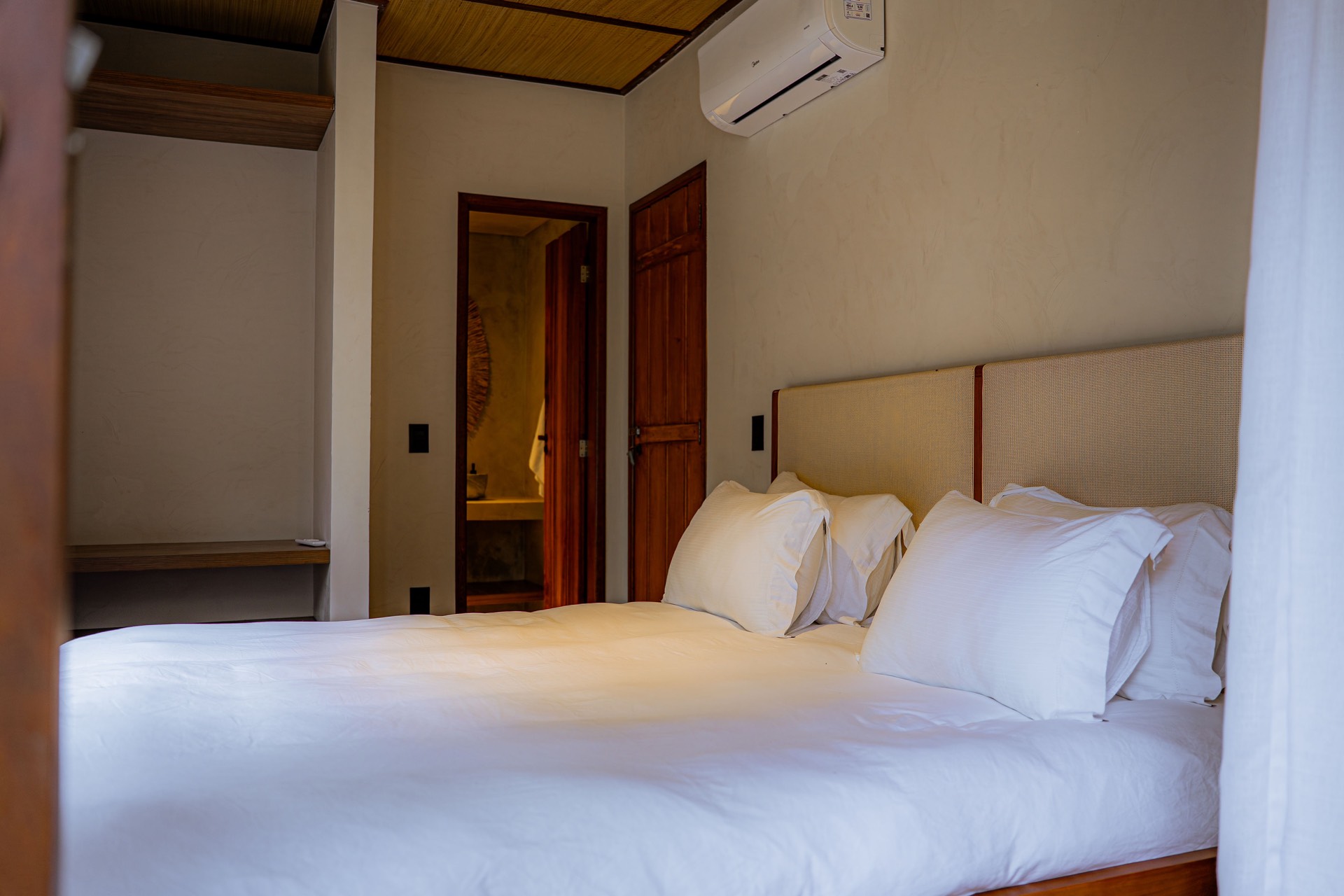 Imagem 34 - Casa de Vidro